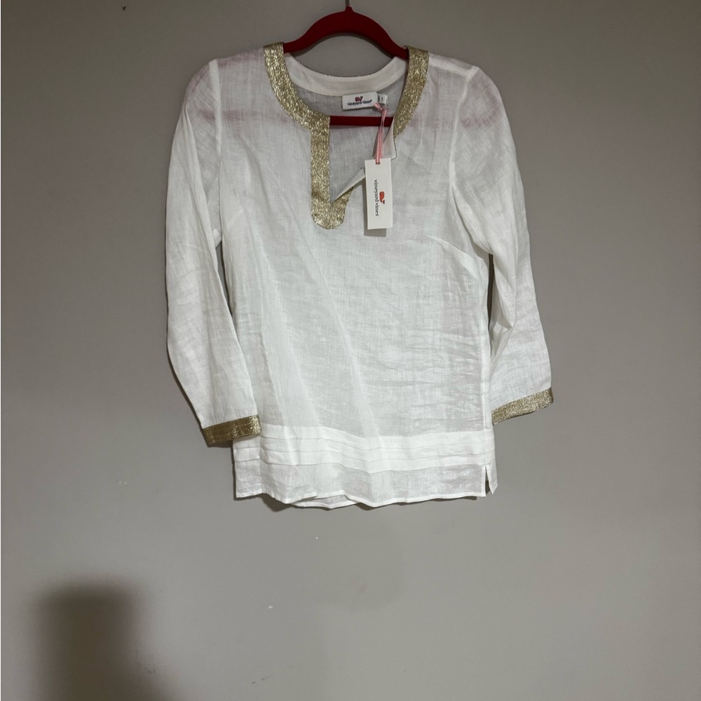 Vineyard Vines White and Gold Blouse with Gold Embroidery